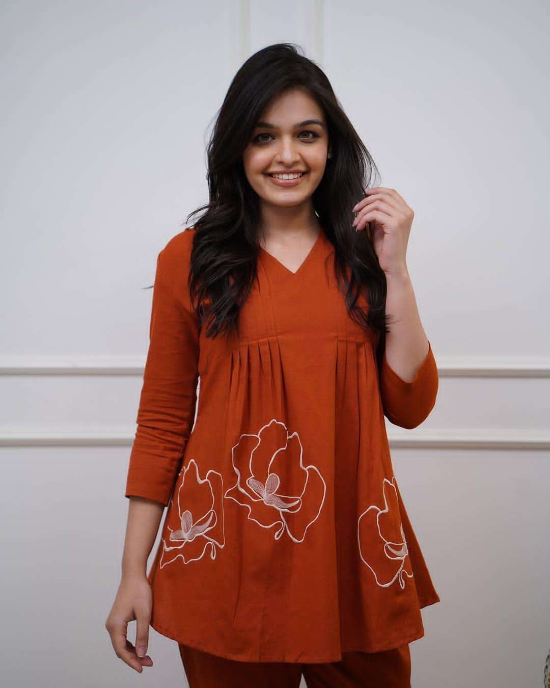 Women's Cotton Embroidered Co-ord Set 2 Piece Top Bottom Set - Image 2